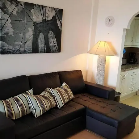Apartamento Jacaranda Mit Pool